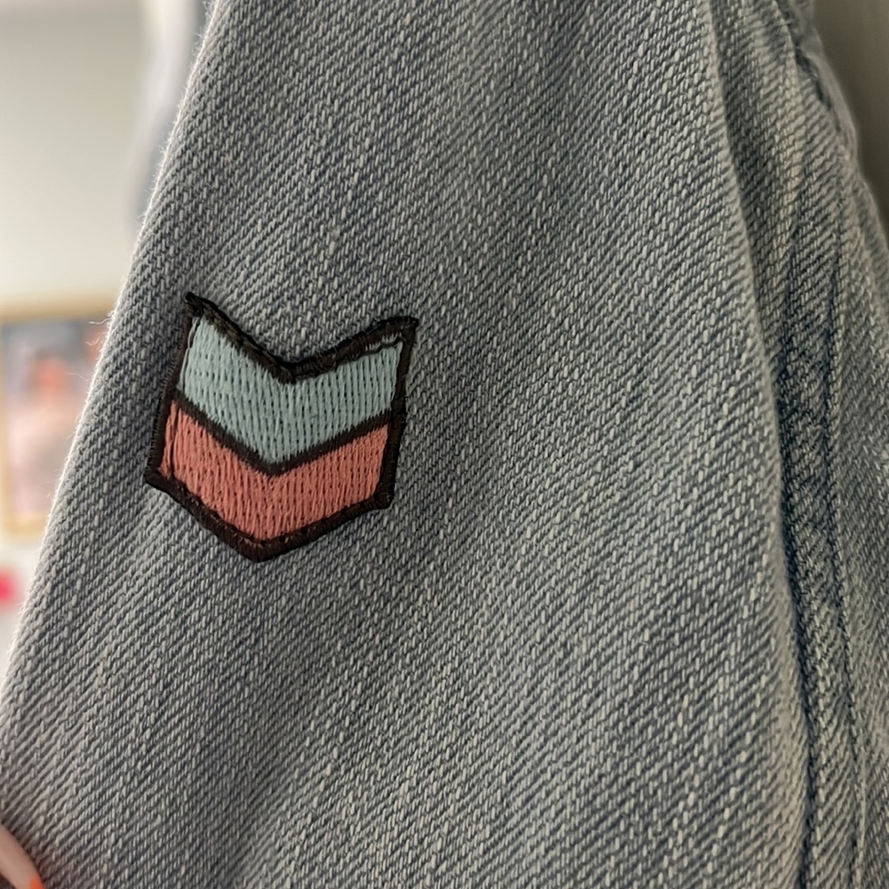 Levi’s Jean Jacket - image 4